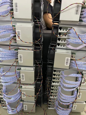 LTC чеканят горнорабочего машины L3++ 580mh L3+ Litecoin Asic горнорабочего Asic